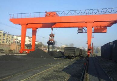 Gantry Crane ar Grab kausu